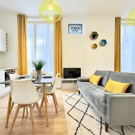 Appartamento Studio 2p Entierement Renove 18eme Parigi